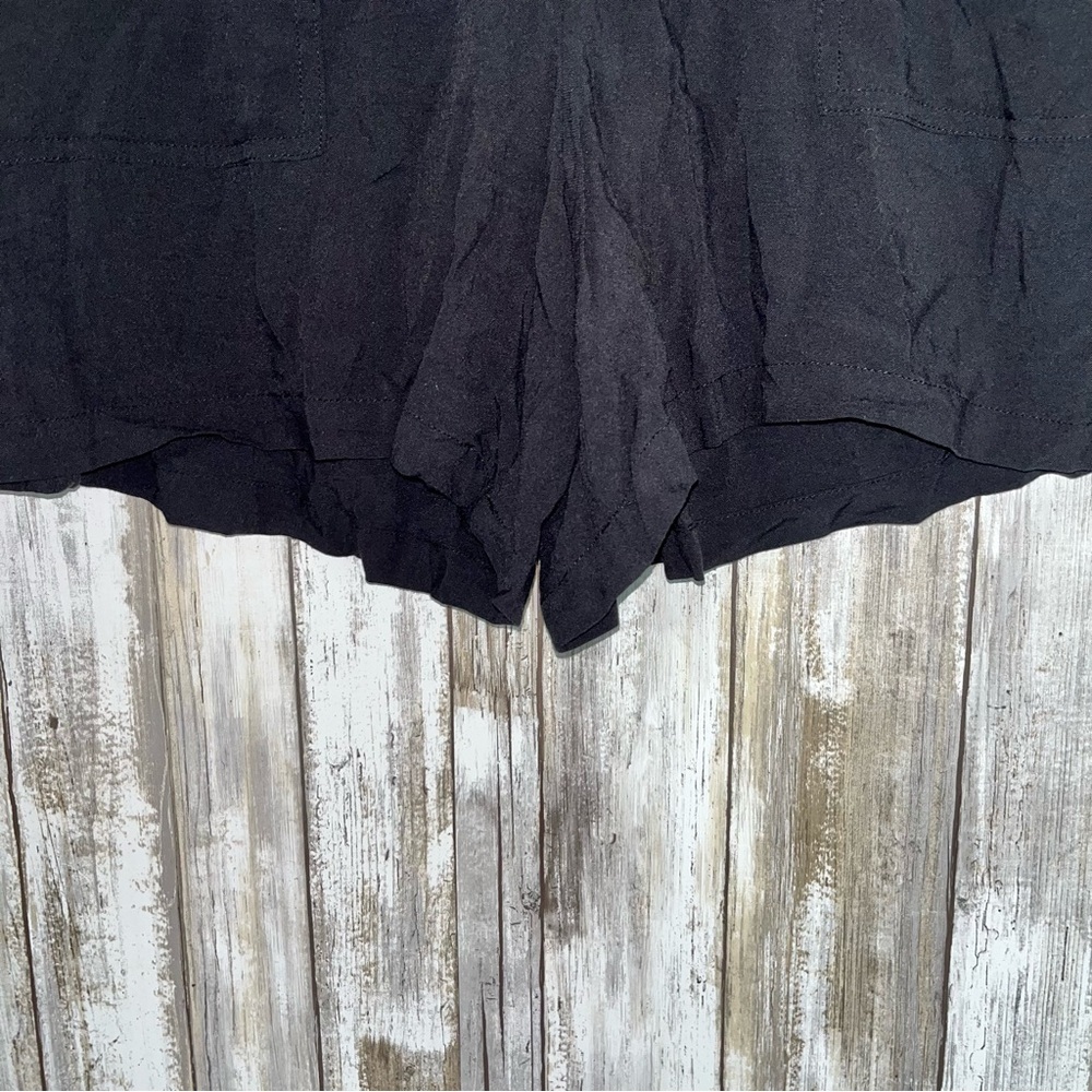 Wildfox Black Pocket Shorts - Picture 4 of 5